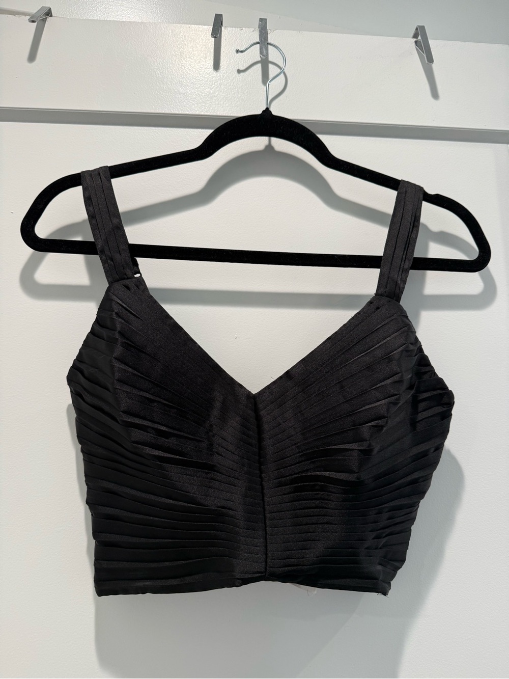NWT Abercrombie & Fitch Black Satin Vneck Tank Top XS